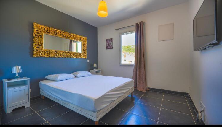 Chez Pasqua ! Appartement Spacieux Avec Terrasse 2 Chambres 6 Couchages En Rooftop LʼÎle-Rousse Exteriér fotografie
